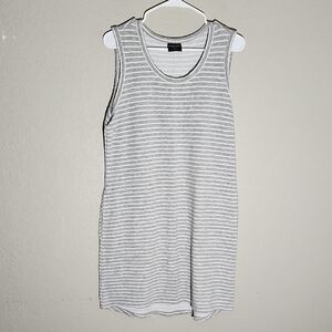 32 cool Dress sleeveless Gray White Striped Sleeveless pockets size M